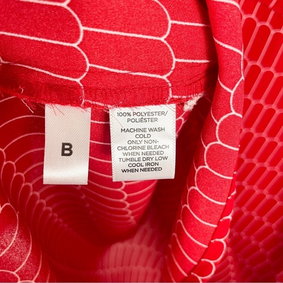 Loft Size: M geometric red long sleeve button up blouse - Picture 7 of 8